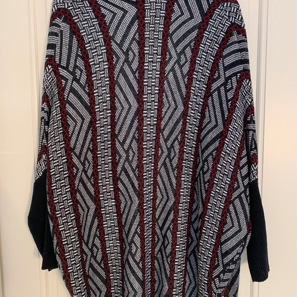 Patterned Shaw Cardigan - Picture 4 of 4